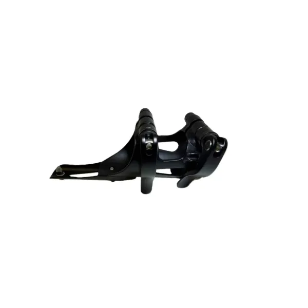 BOOM CLAMP ASSEMBLY